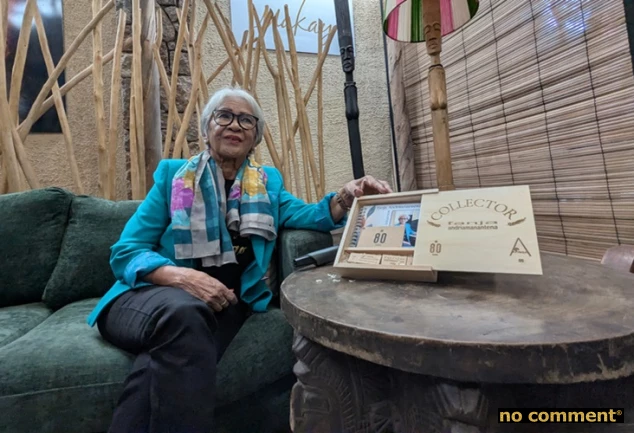 no comment - Anniversaire : Fanja Andriamanantena sort « Collector » 