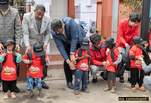 no comment - Fondation VISEO et Isuzu : une rentrée bien équipée 