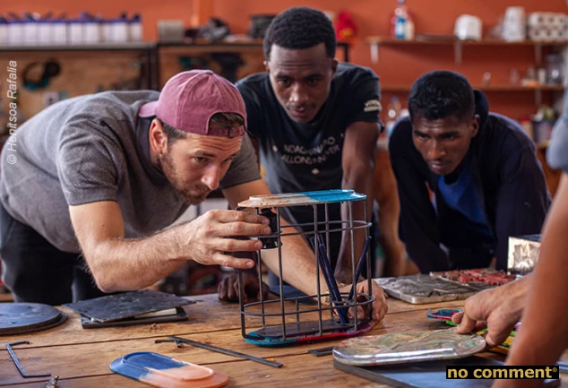 no comment - Ndao Hanavao : Le futur se bricole