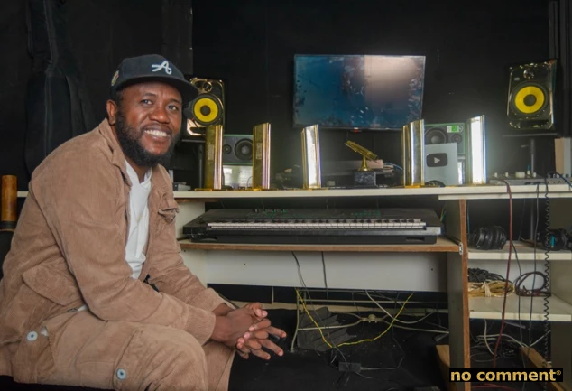no comment - Davalt Records : L'usine à hits