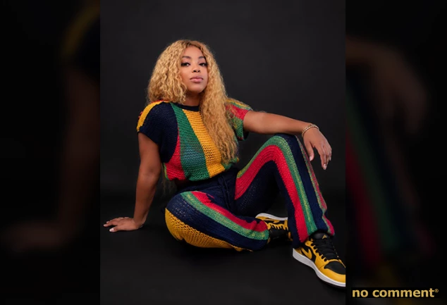 no comment - Ginah Kawitry : La bomba be du salegy