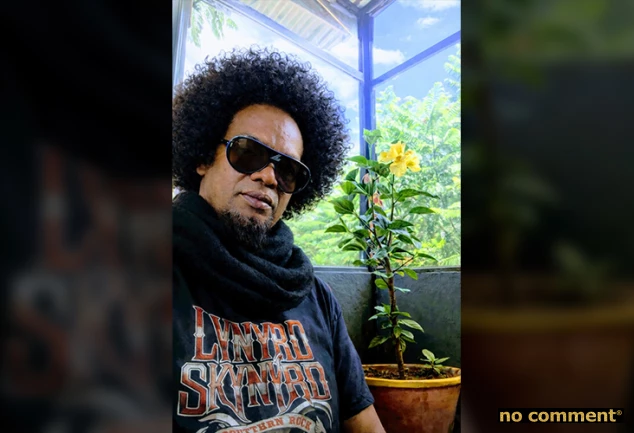 no comment - En ville (Fianarantsoa) avec Doc Metaly