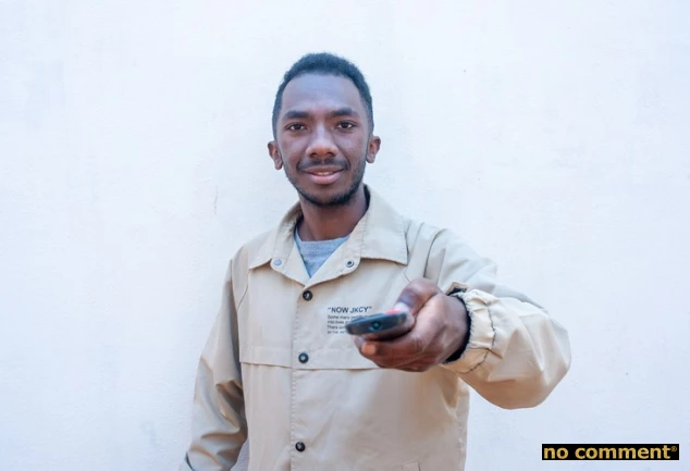 no comment - Njaka Hubert : Il garde la télécommande